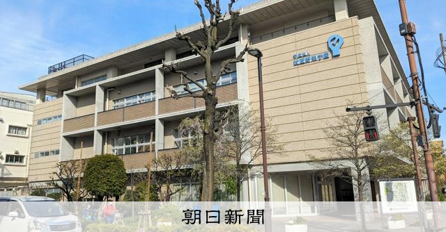 児童が着替える教室にカメラ　保護者ら懸念、私立小側「近く撤去」